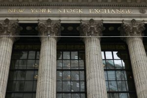 Read more about the article Wall Street jumps; Powell assuages fear of aggressive hike By Reuters
