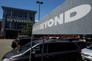 Read more about the article Was Bed Bath & Beyond A ‘Pump And Dump’? Ryan Cohen, Deceased CFO Named In Shareholder Lawsuit By Benzinga