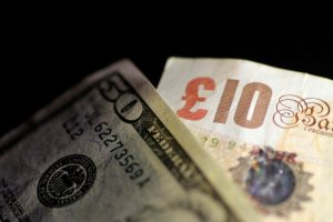 Read more about the article Sterling Slumps to Record Low; Kwarteng Points to More Tax Cuts By Investing.com
