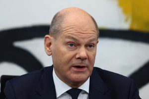 Read more about the article Germany’s Scholz says strong immigration may secure population boost to 90 million By Reuters