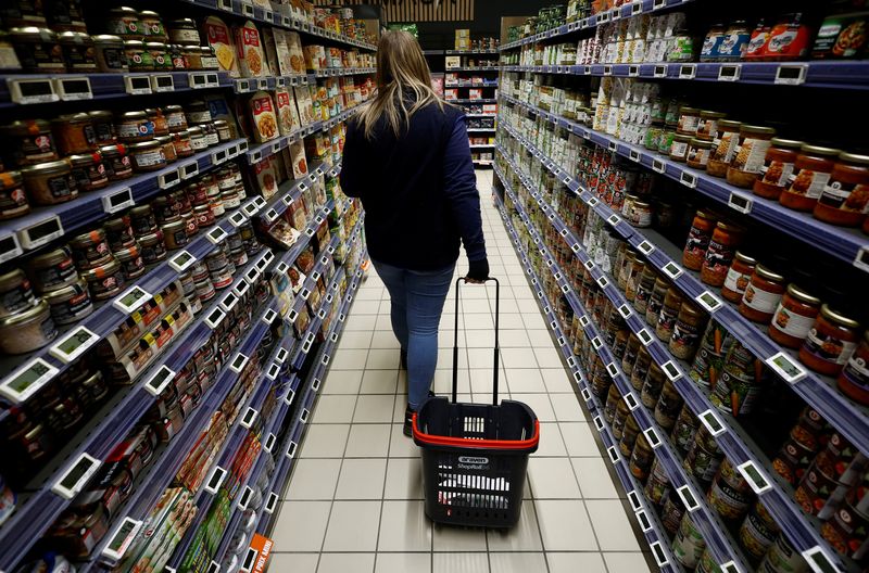 French inflation rises to 7.0% in January on energy prices